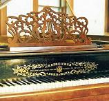Brahms Streicher piano detail